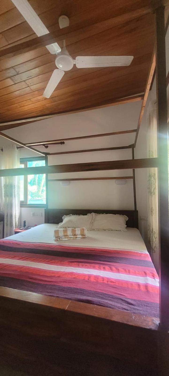 Freedom Villa Hiriketiya ディックウェラ 部屋 写真